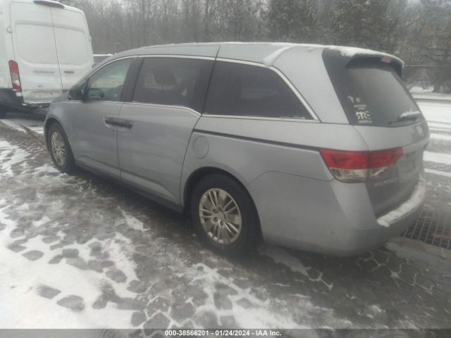 Photo 2 VIN: 5FNRL5H23GB152920 - HONDA ODYSSEY 