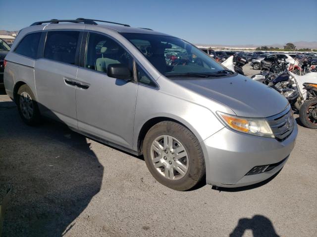 Photo 3 VIN: 5FNRL5H25CB132758 - HONDA ODYSSEY LX 