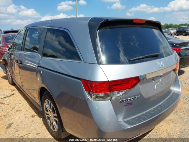 Photo 2 VIN: 5FNRL5H25HB002406 - HONDA ODYSSEY 