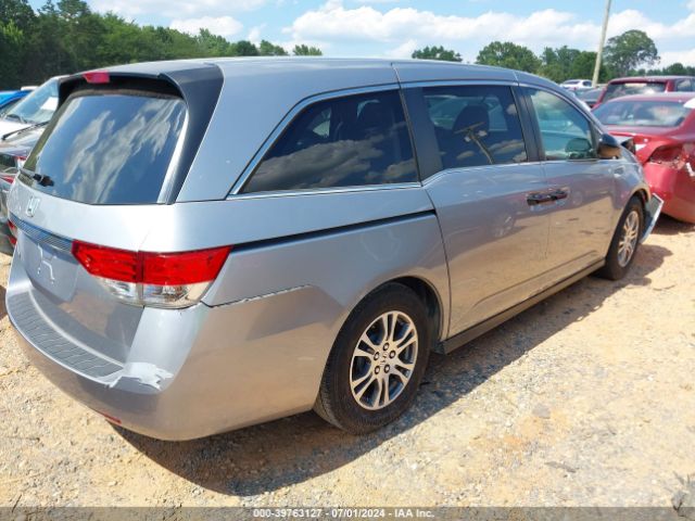 Photo 3 VIN: 5FNRL5H25HB002406 - HONDA ODYSSEY 