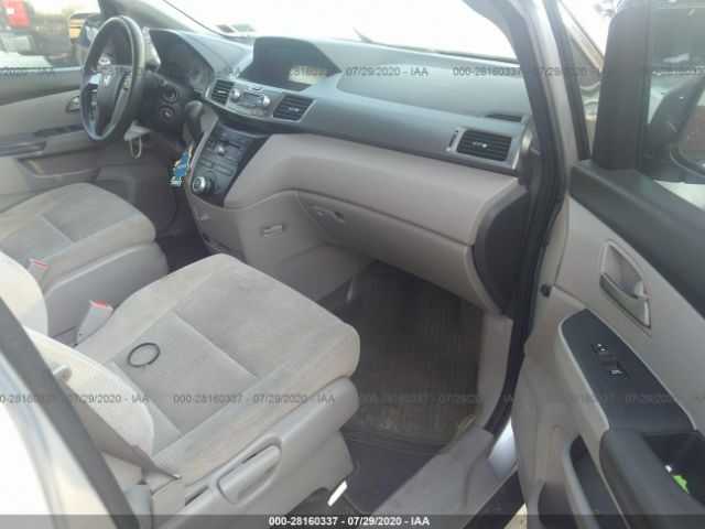 Photo 4 VIN: 5FNRL5H27BB010241 - HONDA ODYSSEY 