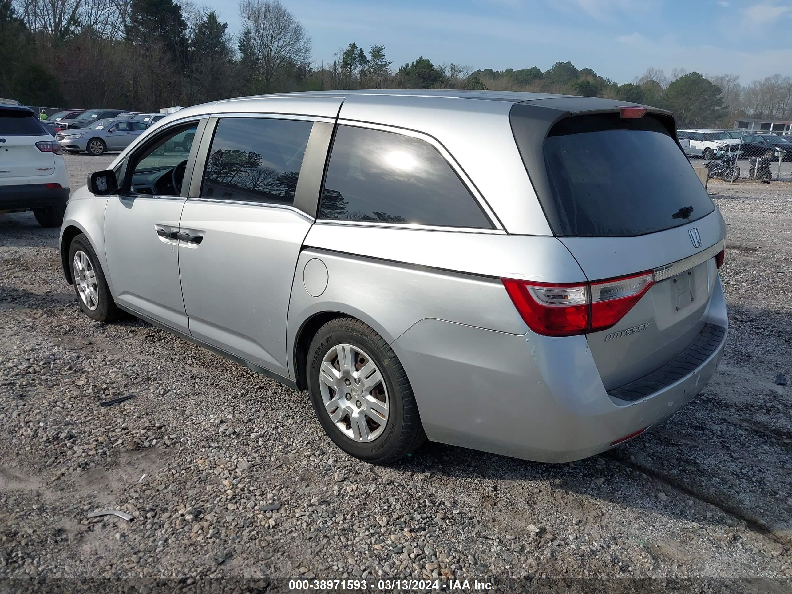 Photo 2 VIN: 5FNRL5H27CB065127 - HONDA ODYSSEY 