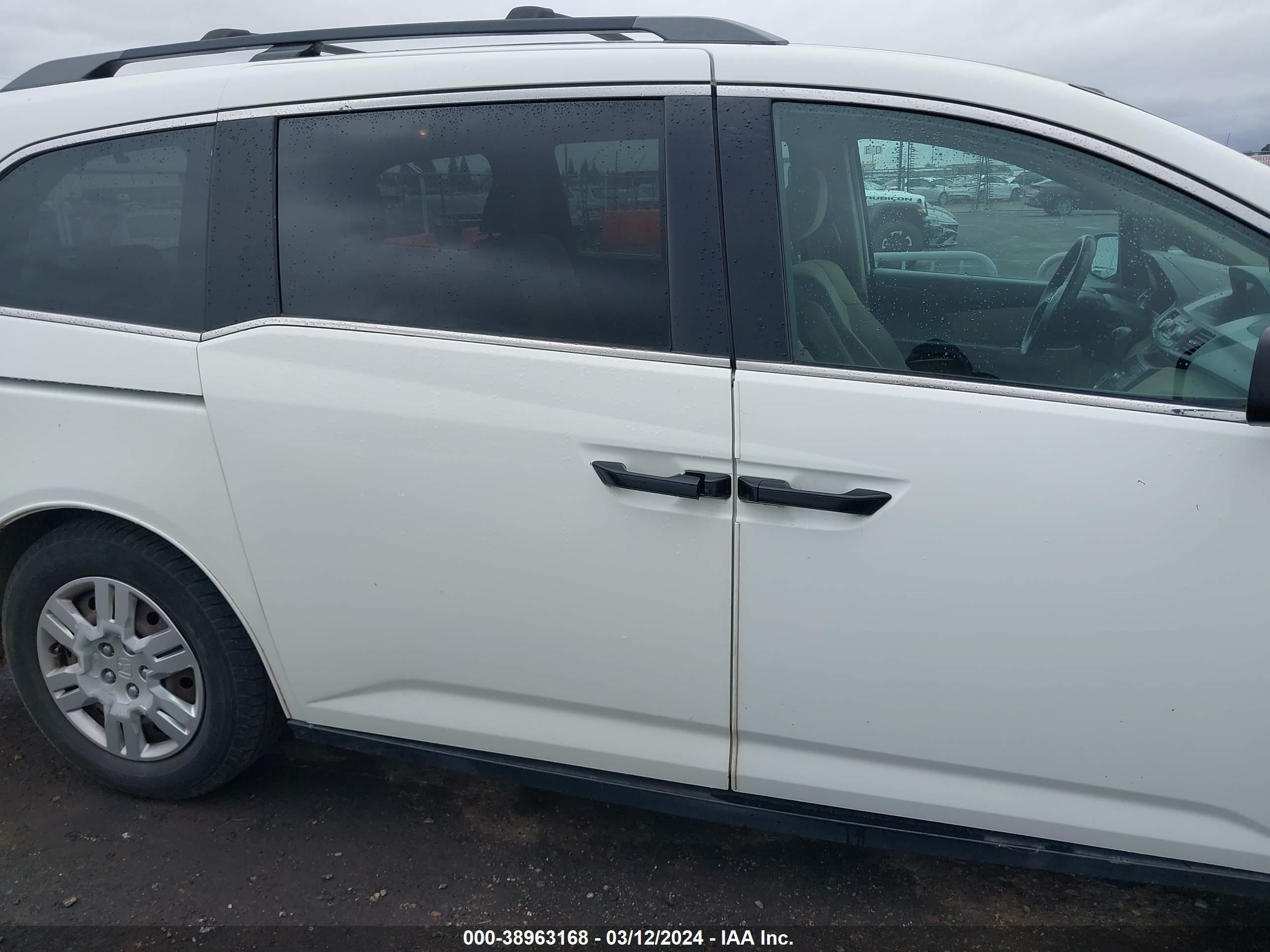 Photo 5 VIN: 5FNRL5H28DB071908 - HONDA ODYSSEY 