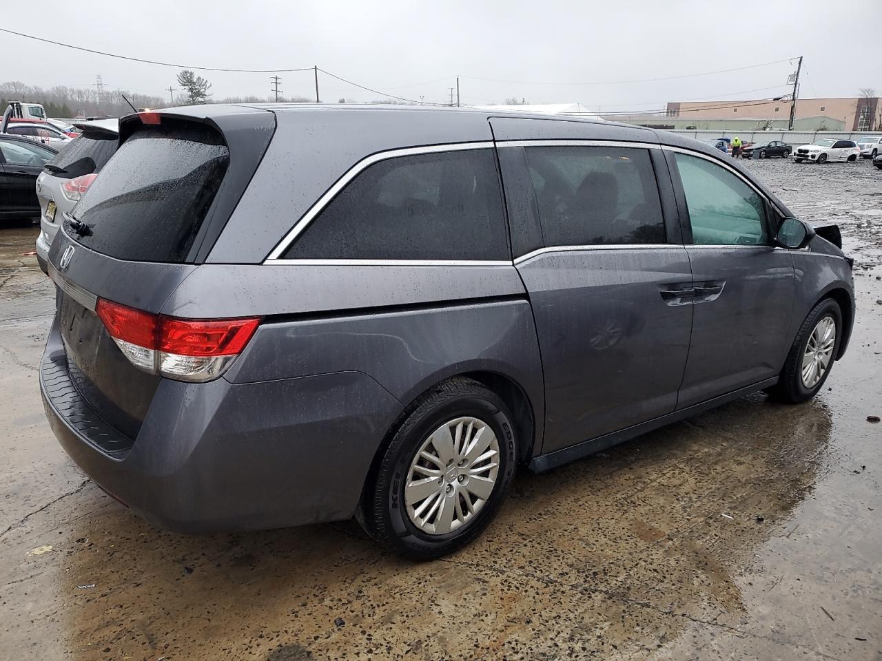 Photo 2 VIN: 5FNRL5H29GB085613 - HONDA ODYSSEY 