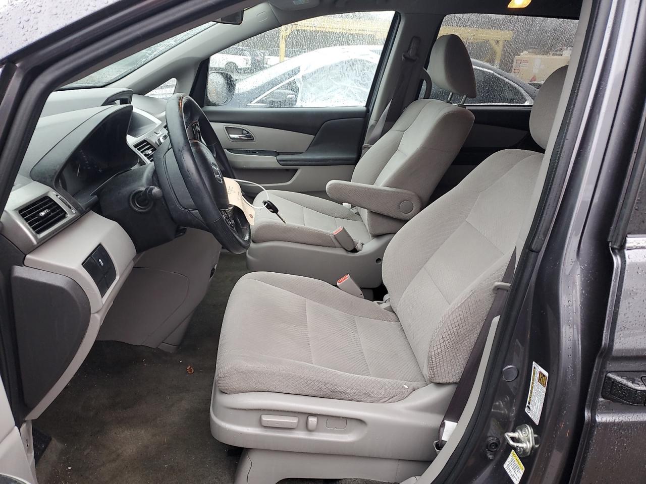 Photo 6 VIN: 5FNRL5H29GB085613 - HONDA ODYSSEY 