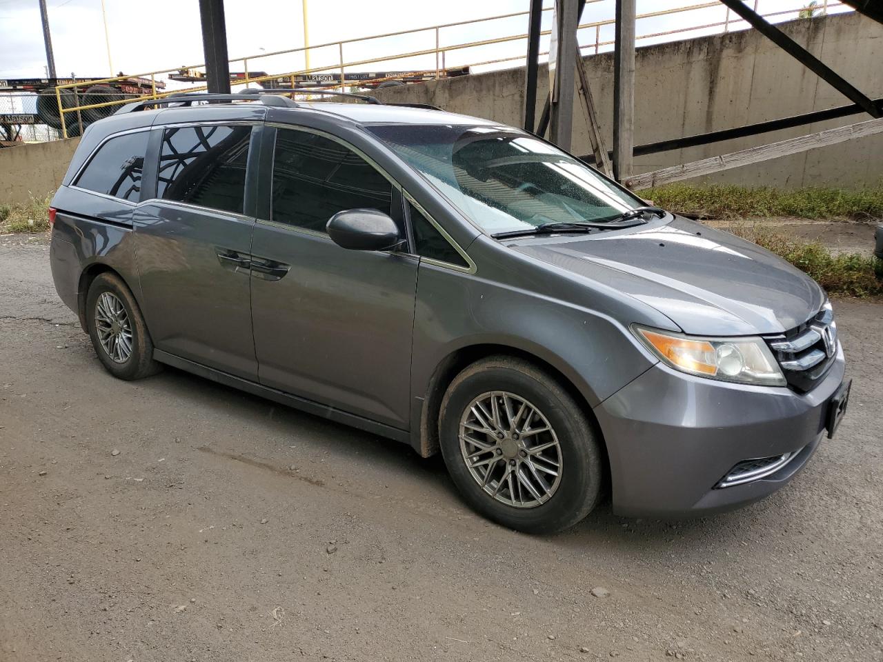 Photo 3 VIN: 5FNRL5H29GB167146 - HONDA ODYSSEY 