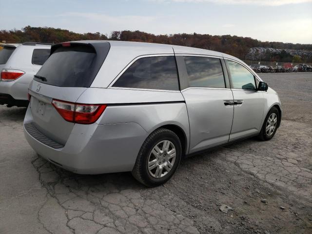 Photo 2 VIN: 5FNRL5H2XBB036753 - HONDA ODYSSEY LX 