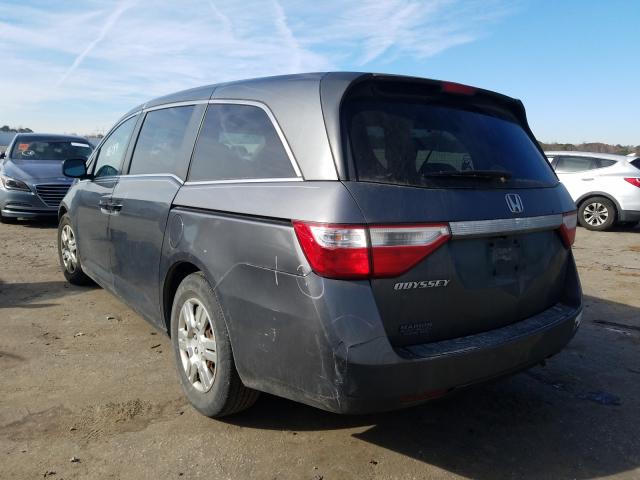 Photo 2 VIN: 5FNRL5H2XDB052938 - HONDA ODYSSEY LX 