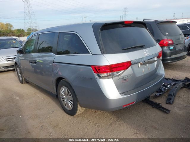 Photo 2 VIN: 5FNRL5H2XGB102015 - HONDA ODYSSEY 