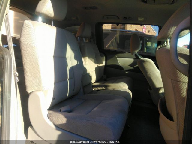 Photo 7 VIN: 5FNRL5H30GB158148 - HONDA ODYSSEY 