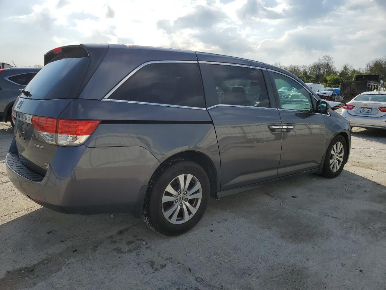 Photo 2 VIN: 5FNRL5H31GB045101 - HONDA ODYSSEY 