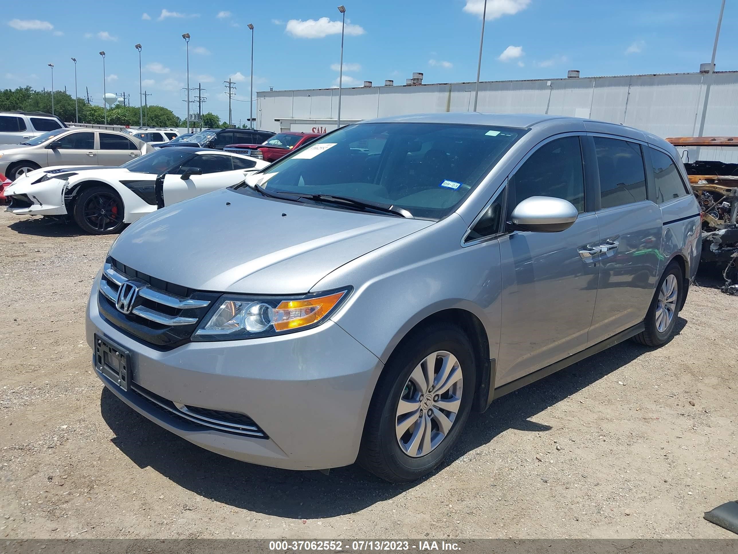 Photo 1 VIN: 5FNRL5H32GB007649 - HONDA ODYSSEY 