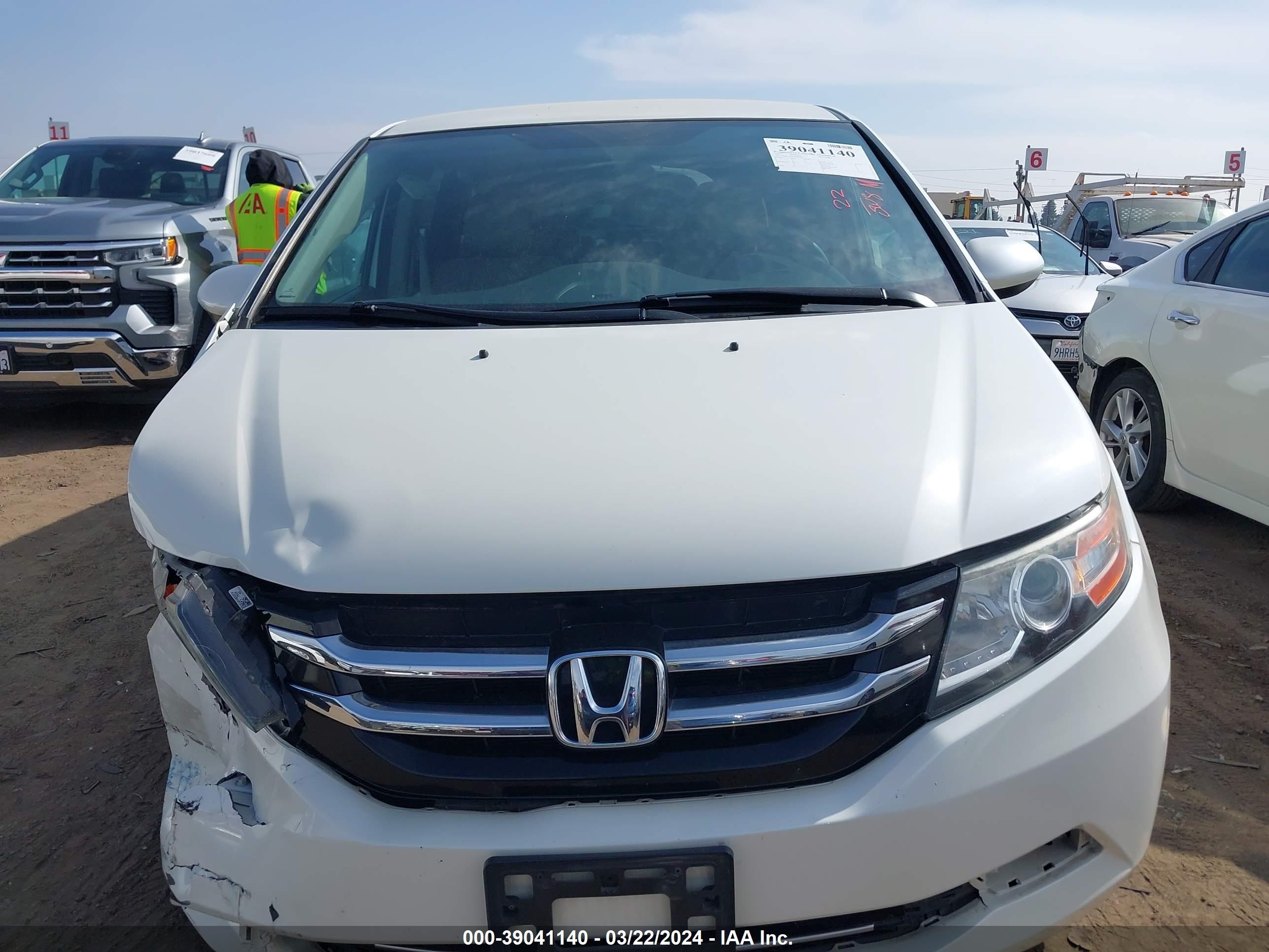 Photo 11 VIN: 5FNRL5H34GB082496 - HONDA ODYSSEY 