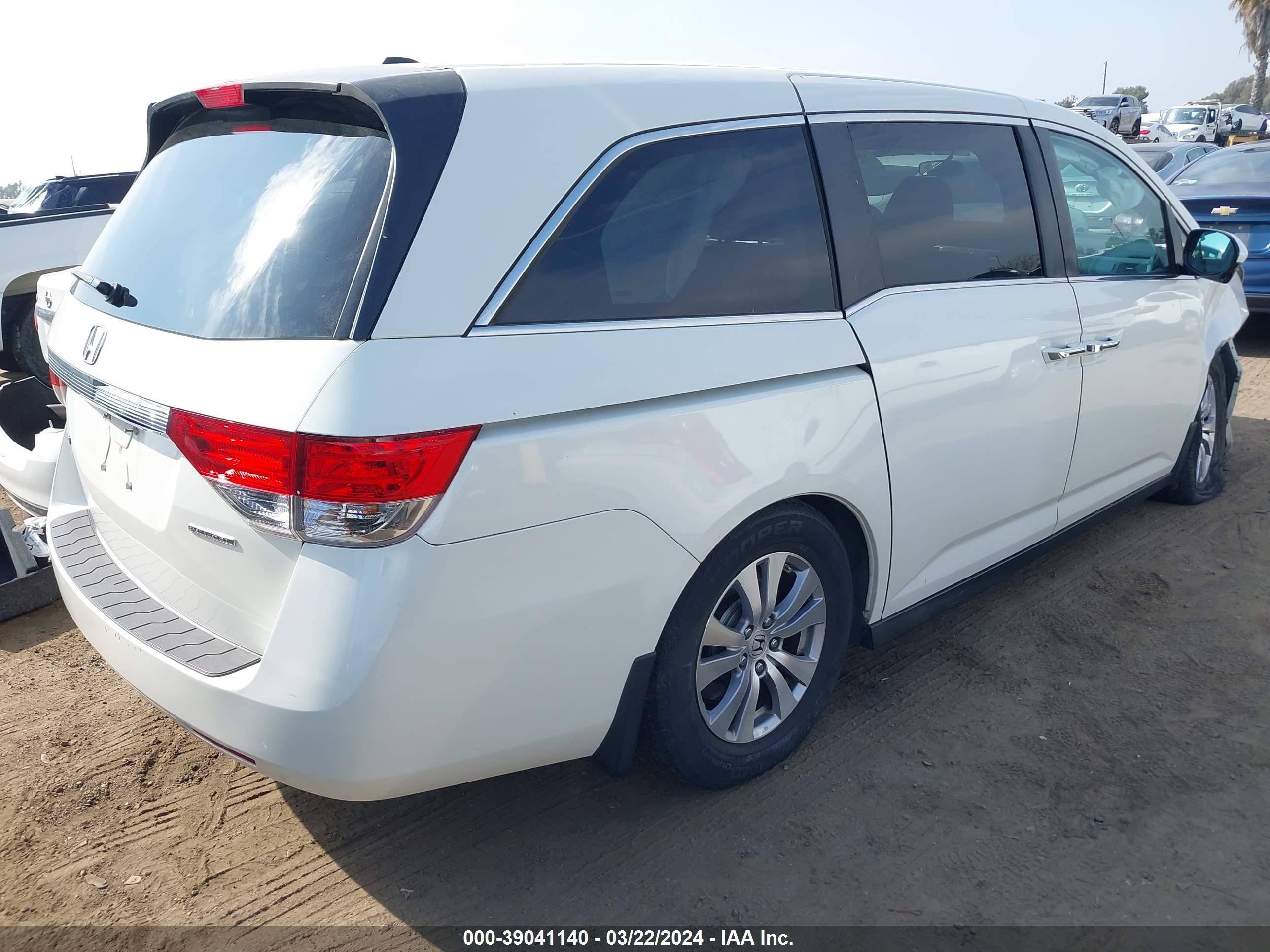 Photo 3 VIN: 5FNRL5H34GB082496 - HONDA ODYSSEY 