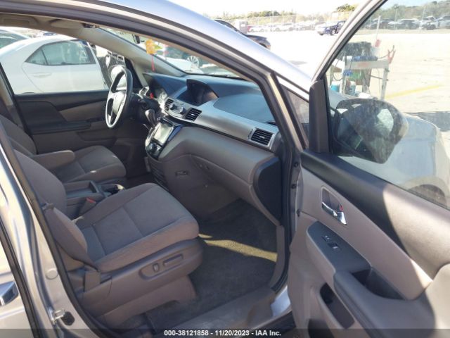 Photo 4 VIN: 5FNRL5H34GB162154 - HONDA ODYSSEY 