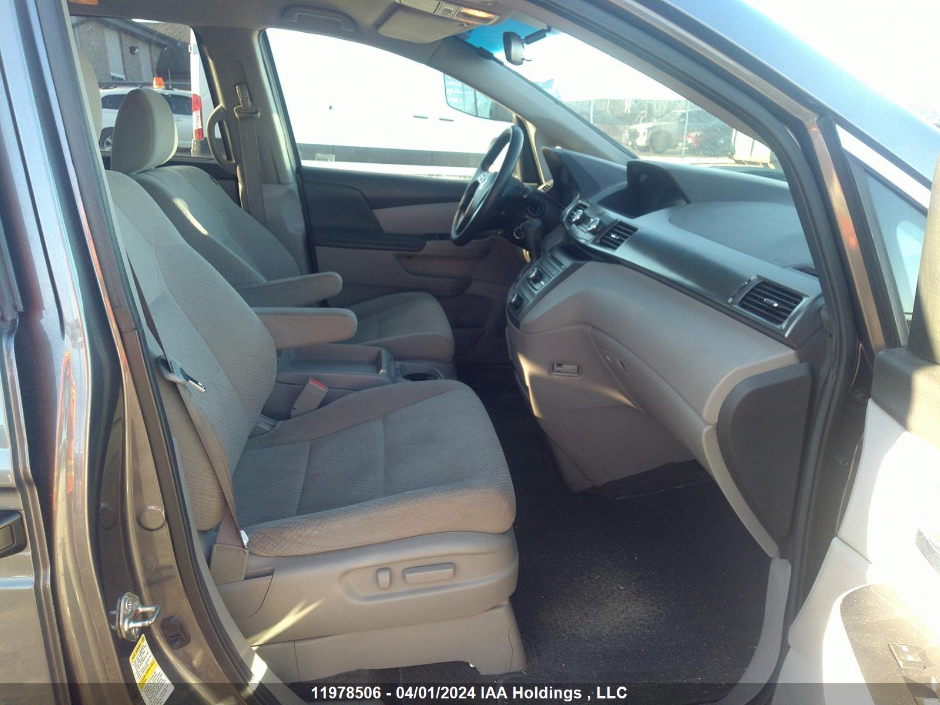 Photo 4 VIN: 5FNRL5H37EB502507 - HONDA ODYSSEY 