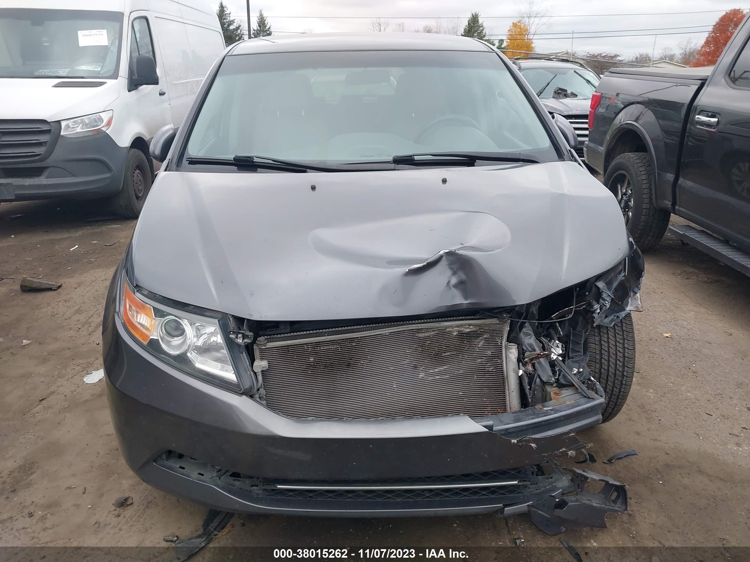 Photo 12 VIN: 5FNRL5H37GB116446 - HONDA ODYSSEY 