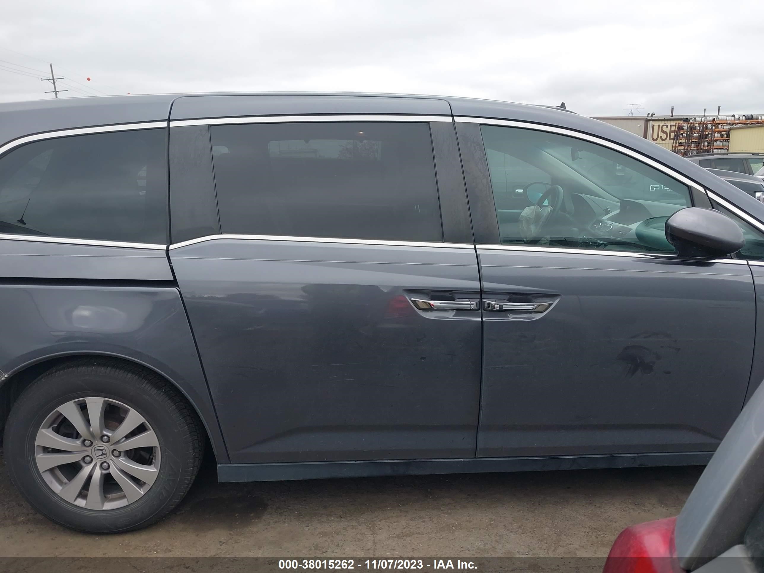 Photo 13 VIN: 5FNRL5H37GB116446 - HONDA ODYSSEY 