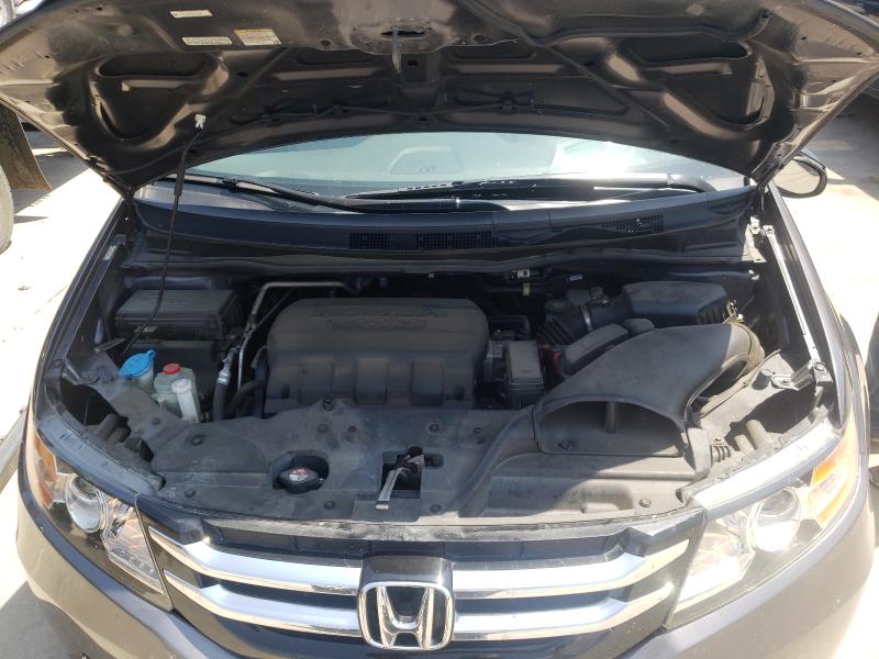 Photo 6 VIN: 5FNRL5H37HB017854 - HONDA ODYSSEY SE 