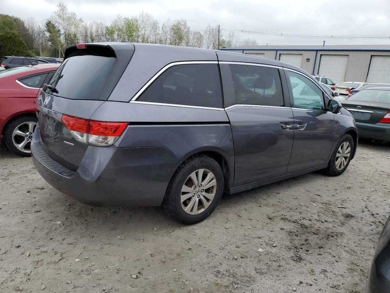 Photo 2 VIN: 5FNRL5H38GB013102 - HONDA ODYSSEY 