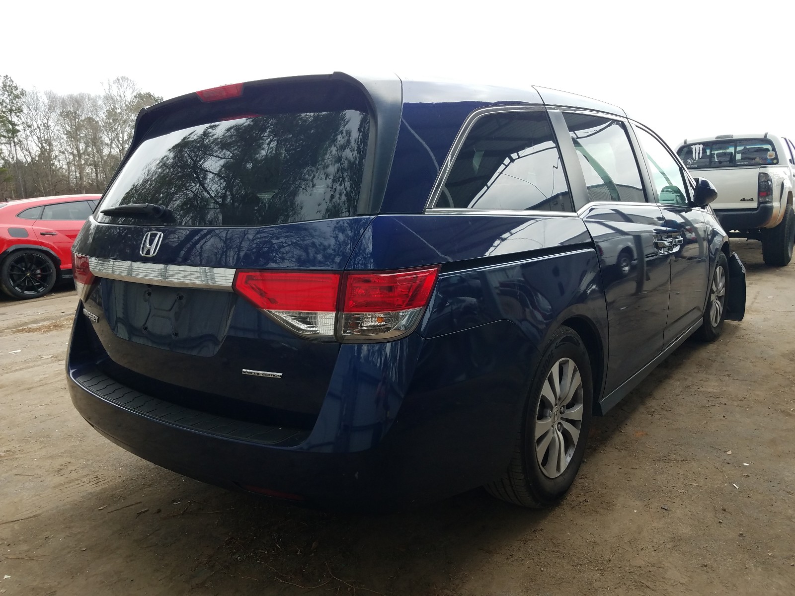 Photo 3 VIN: 5FNRL5H38GB077737 - HONDA ODYSSEY SE 