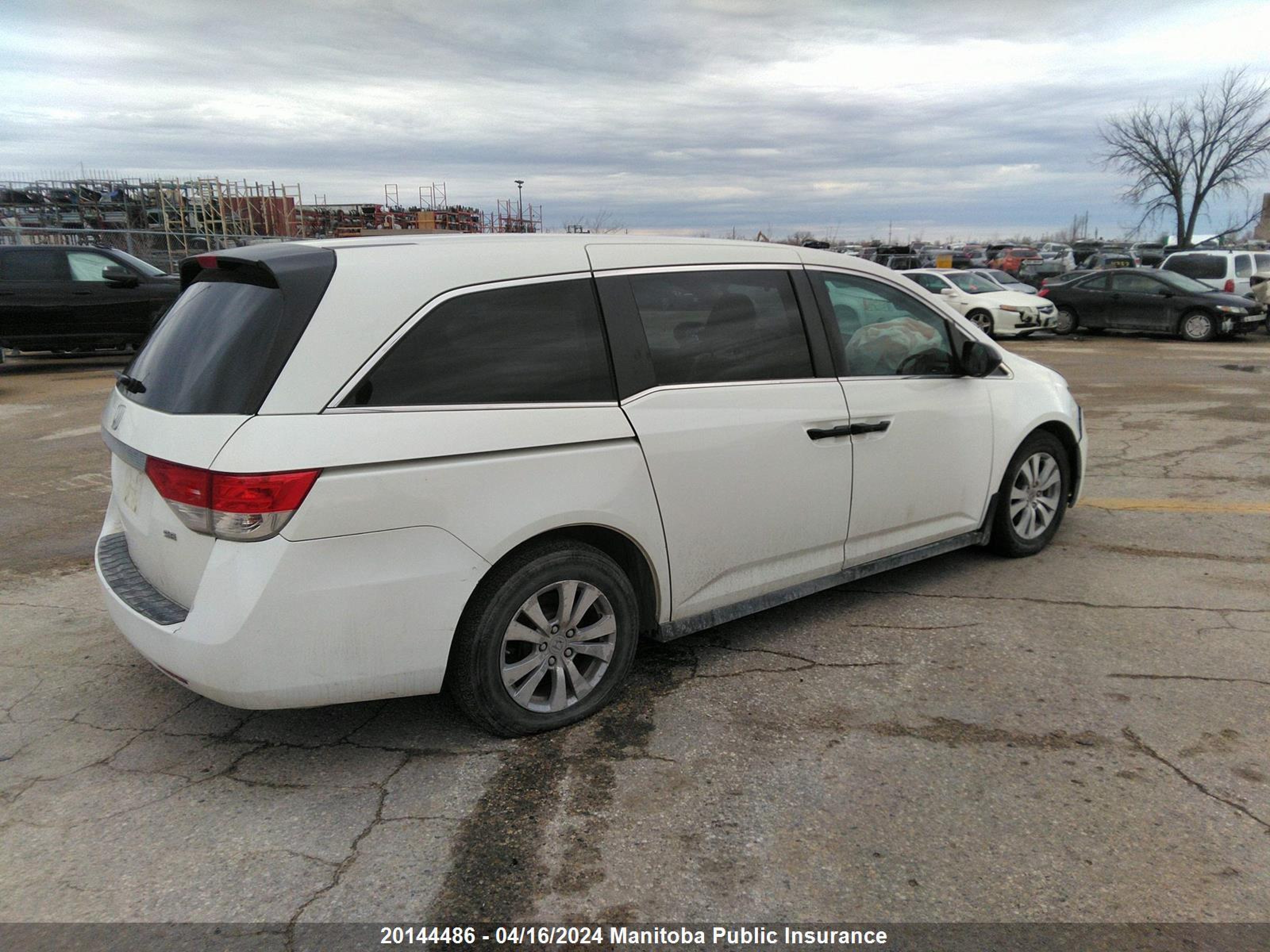 Photo 3 VIN: 5FNRL5H3XFB504558 - HONDA ODYSSEY 