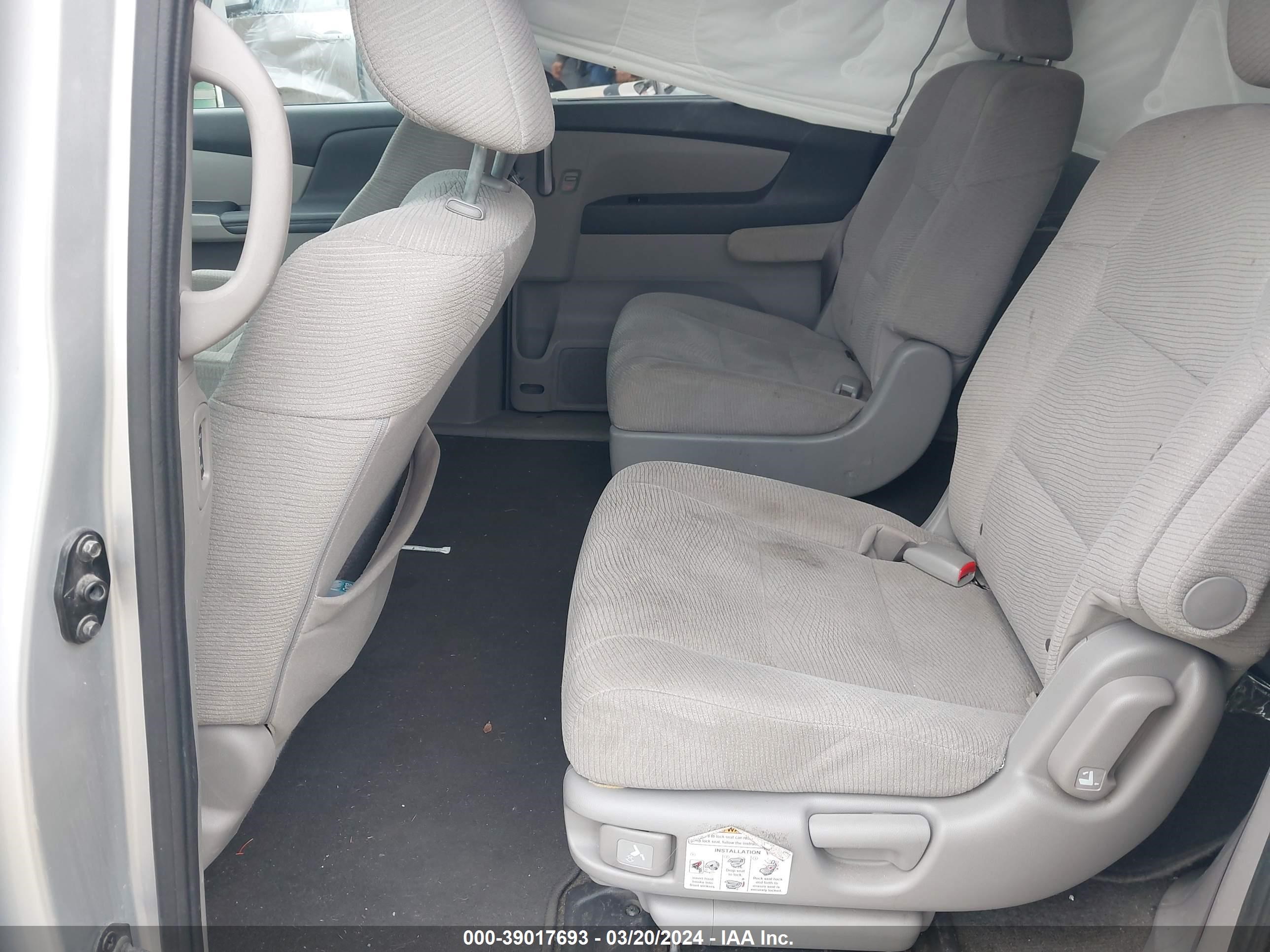 Photo 7 VIN: 5FNRL5H40DB059608 - HONDA ODYSSEY 