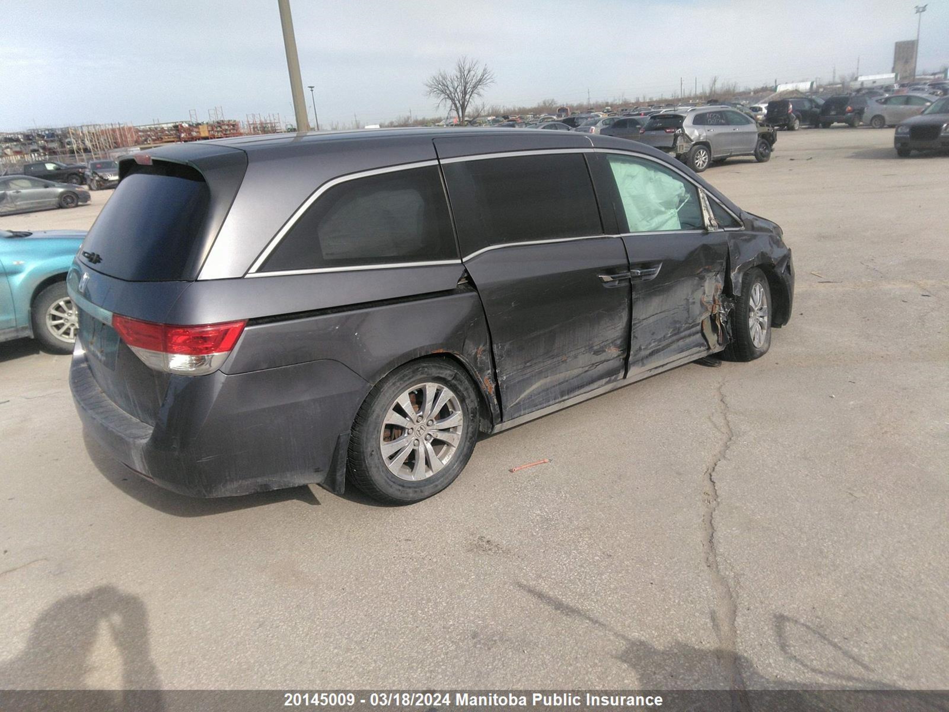 Photo 3 VIN: 5FNRL5H40FB509311 - HONDA ODYSSEY 