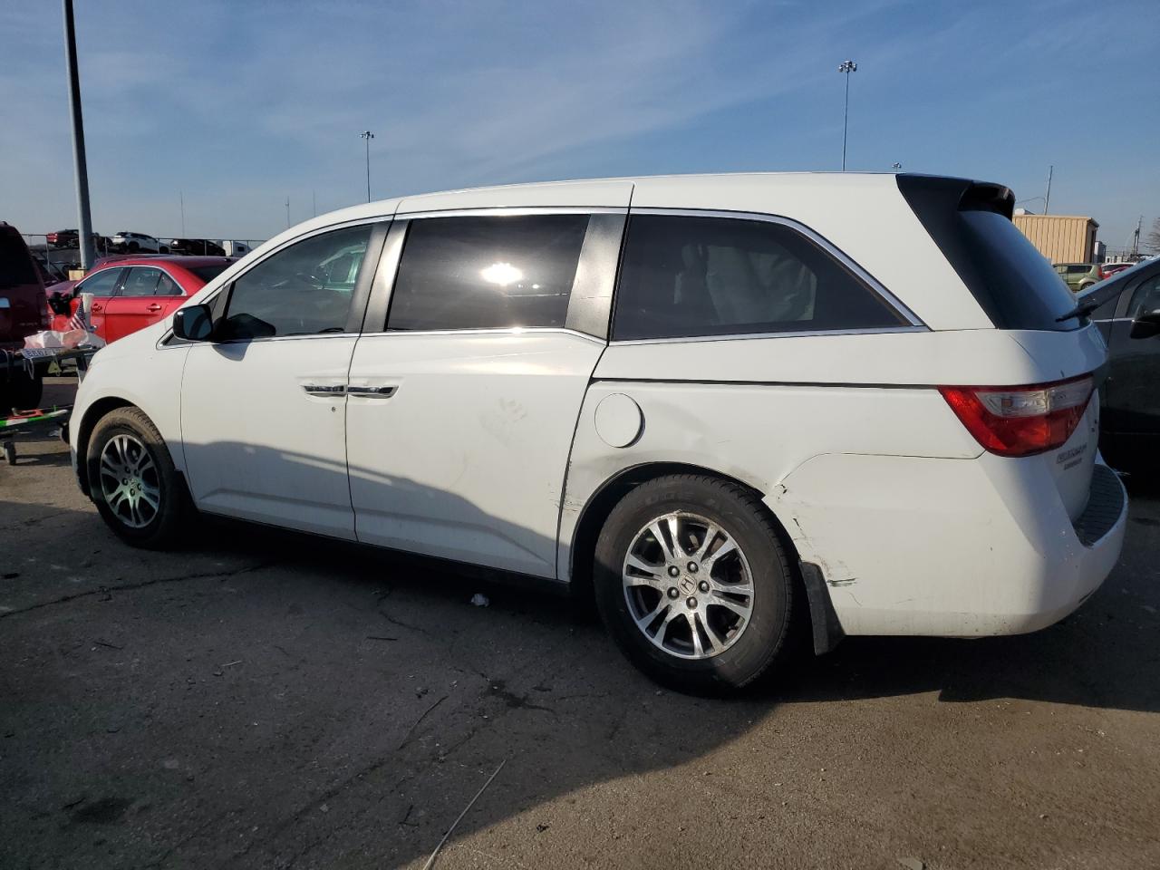 Photo 1 VIN: 5FNRL5H41BB037324 - HONDA ODYSSEY 