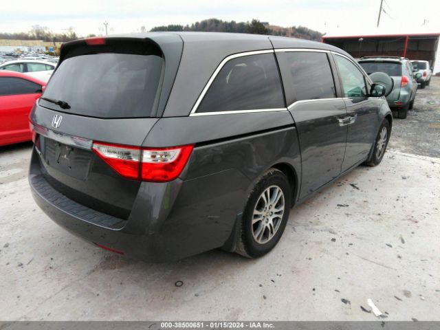 Photo 3 VIN: 5FNRL5H41DB061237 - HONDA ODYSSEY 