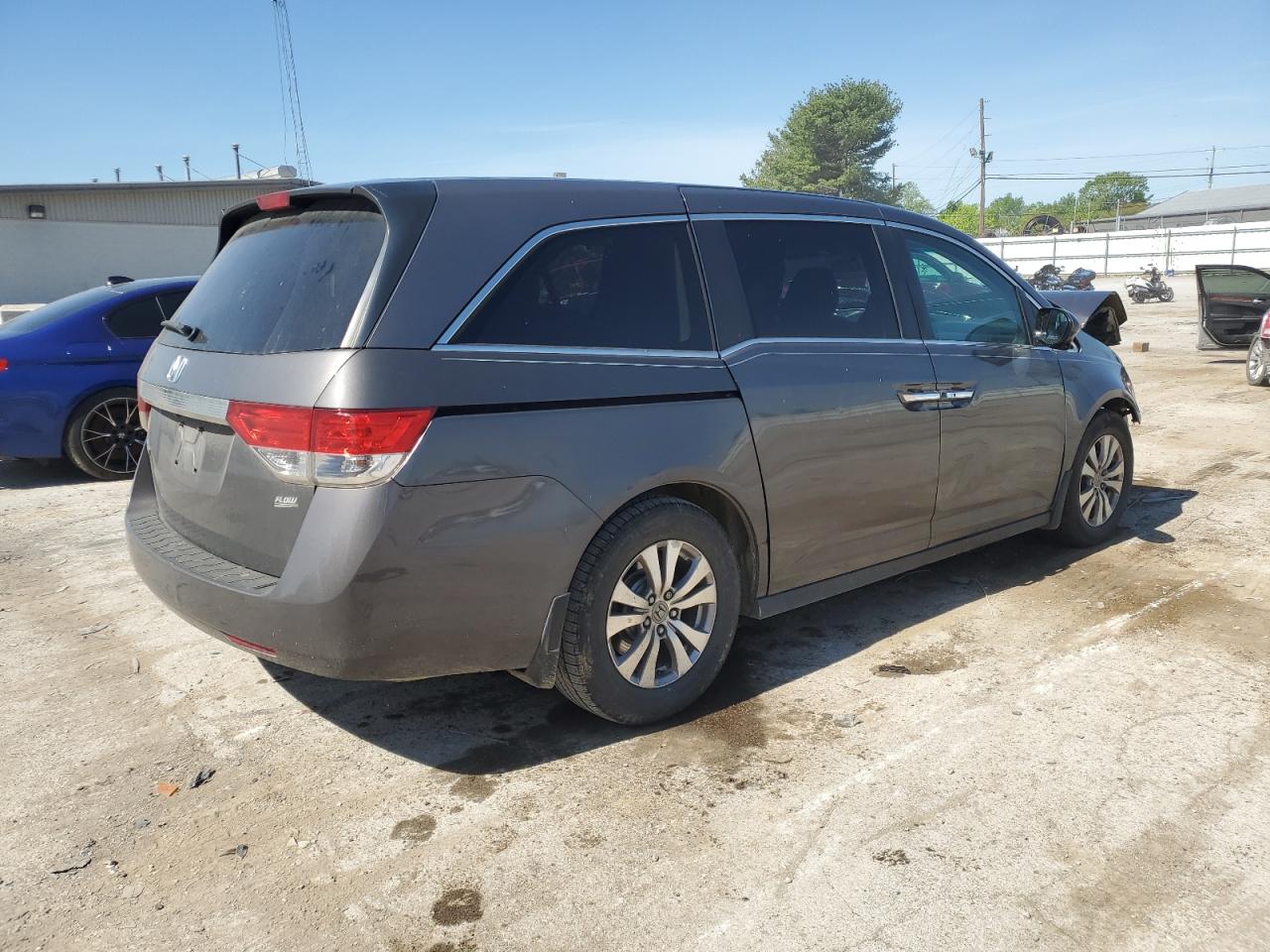 Photo 2 VIN: 5FNRL5H41FB128261 - HONDA ODYSSEY 