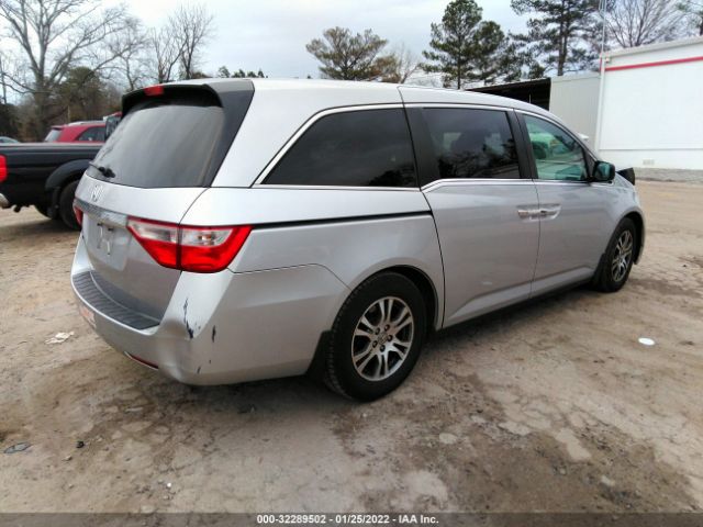 Photo 3 VIN: 5FNRL5H42CB036877 - HONDA ODYSSEY 