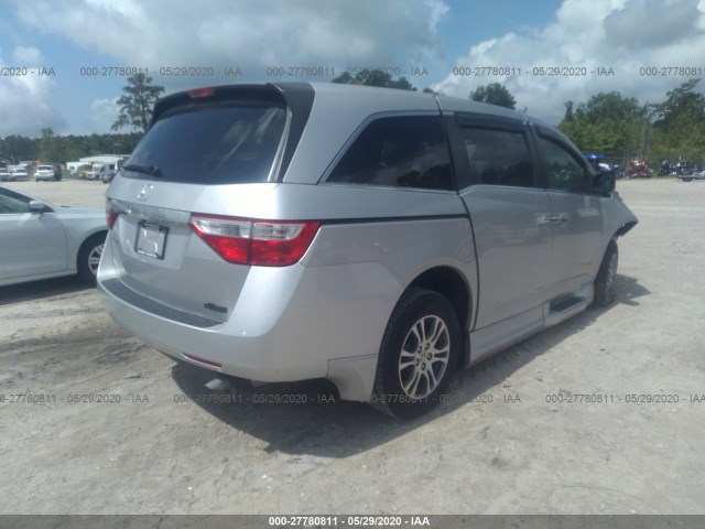 Photo 3 VIN: 5FNRL5H42DB059657 - HONDA ODYSSEY 