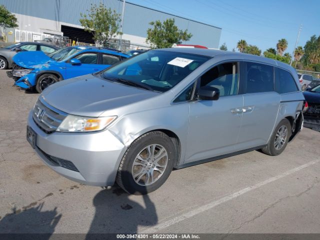 Photo 1 VIN: 5FNRL5H42DB077771 - HONDA ODYSSEY 