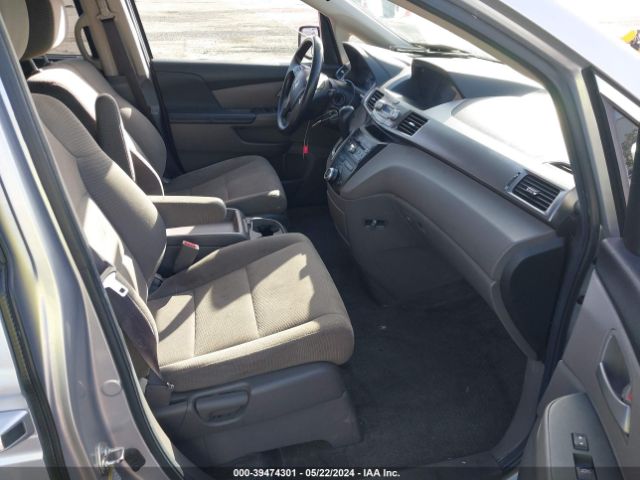 Photo 4 VIN: 5FNRL5H42DB077771 - HONDA ODYSSEY 