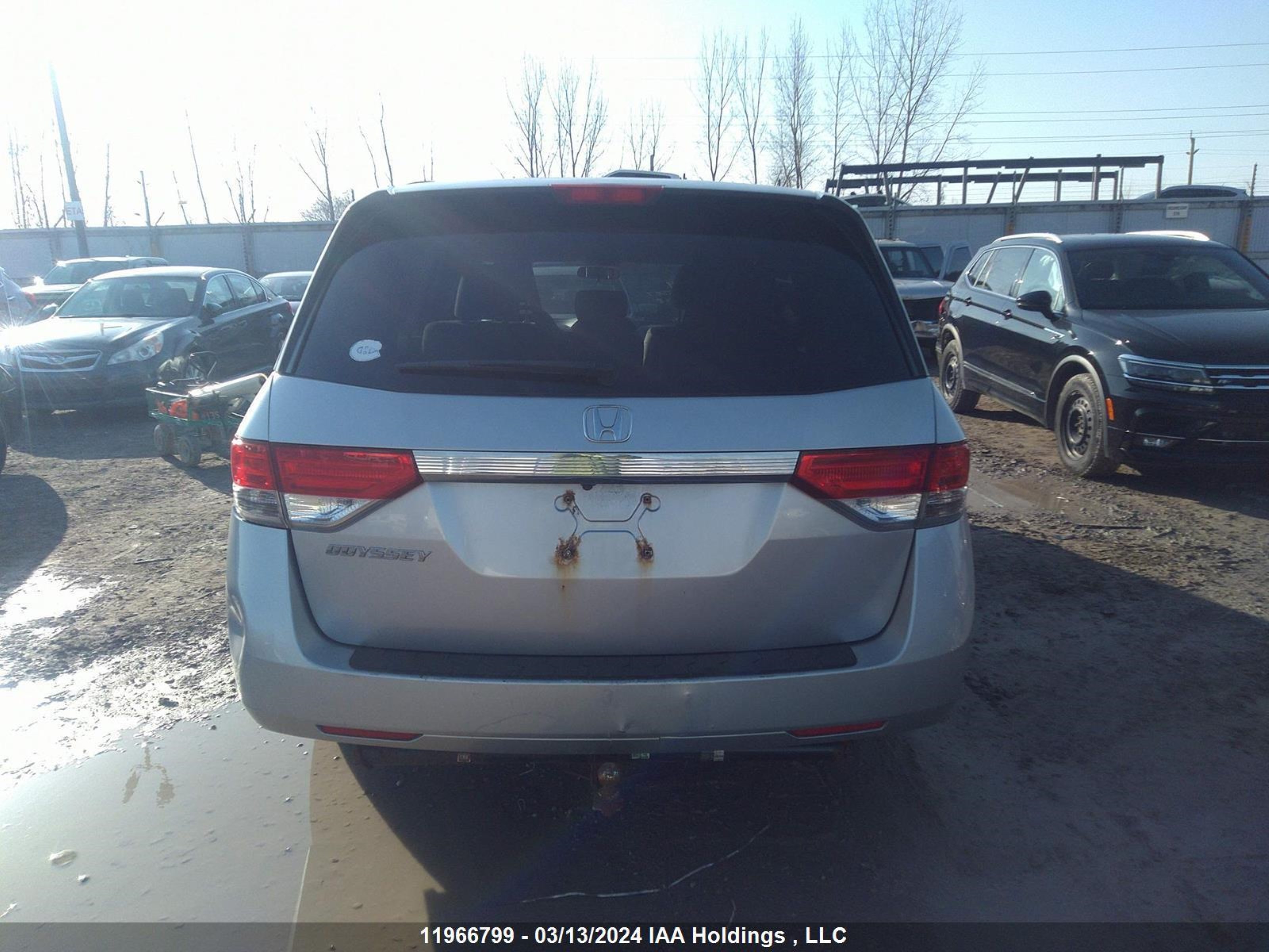 Photo 15 VIN: 5FNRL5H42FB506748 - HONDA ODYSSEY 