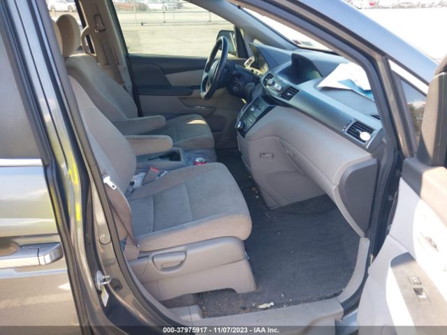 Photo 4 VIN: 5FNRL5H43BB044145 - HONDA ODYSSEY 