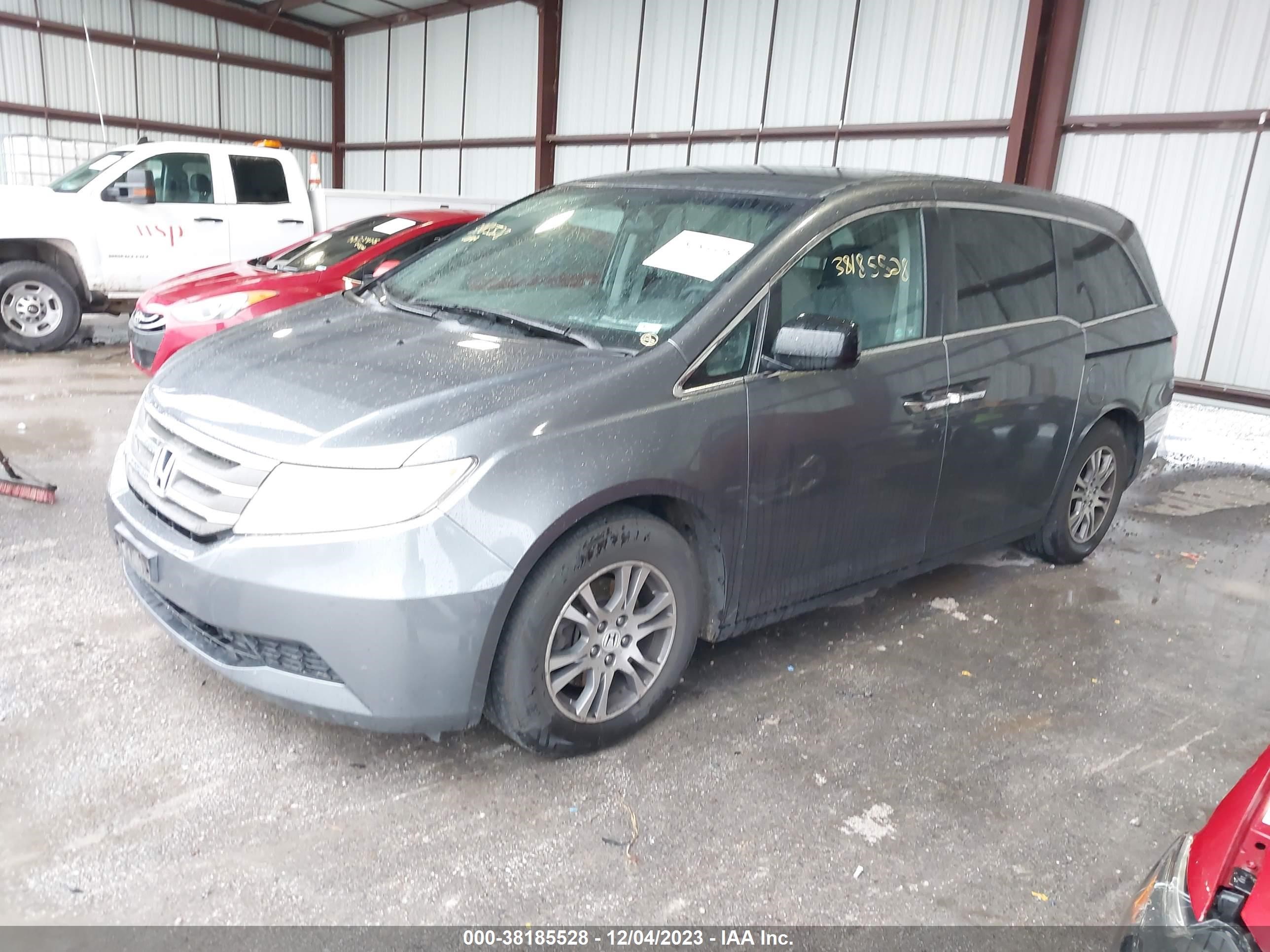 Photo 1 VIN: 5FNRL5H43BB068977 - HONDA ODYSSEY 