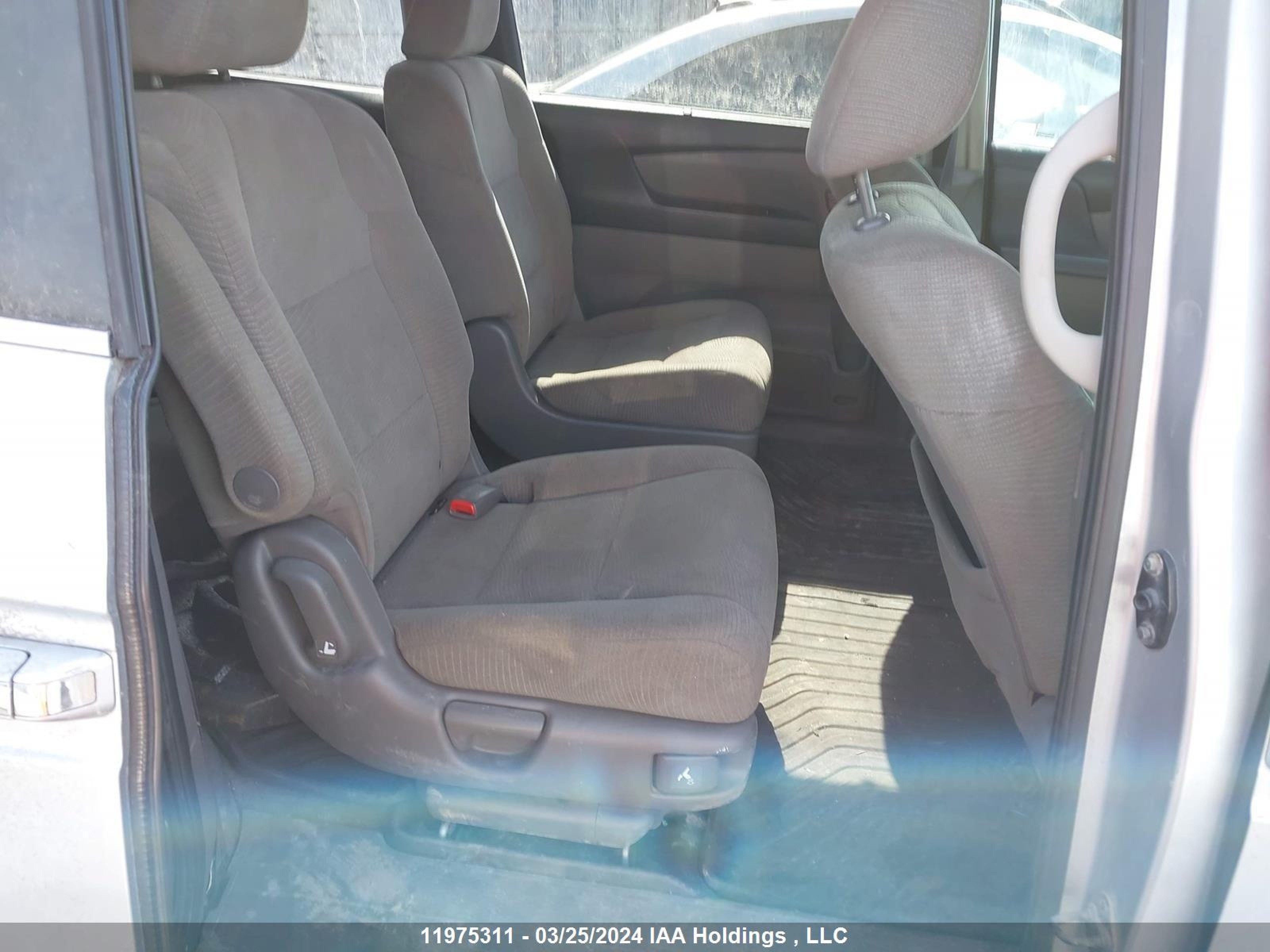 Photo 7 VIN: 5FNRL5H43BB510110 - HONDA ODYSSEY 