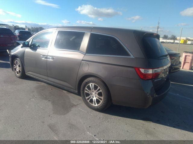 Photo 2 VIN: 5FNRL5H43CB138737 - HONDA ODYSSEY 