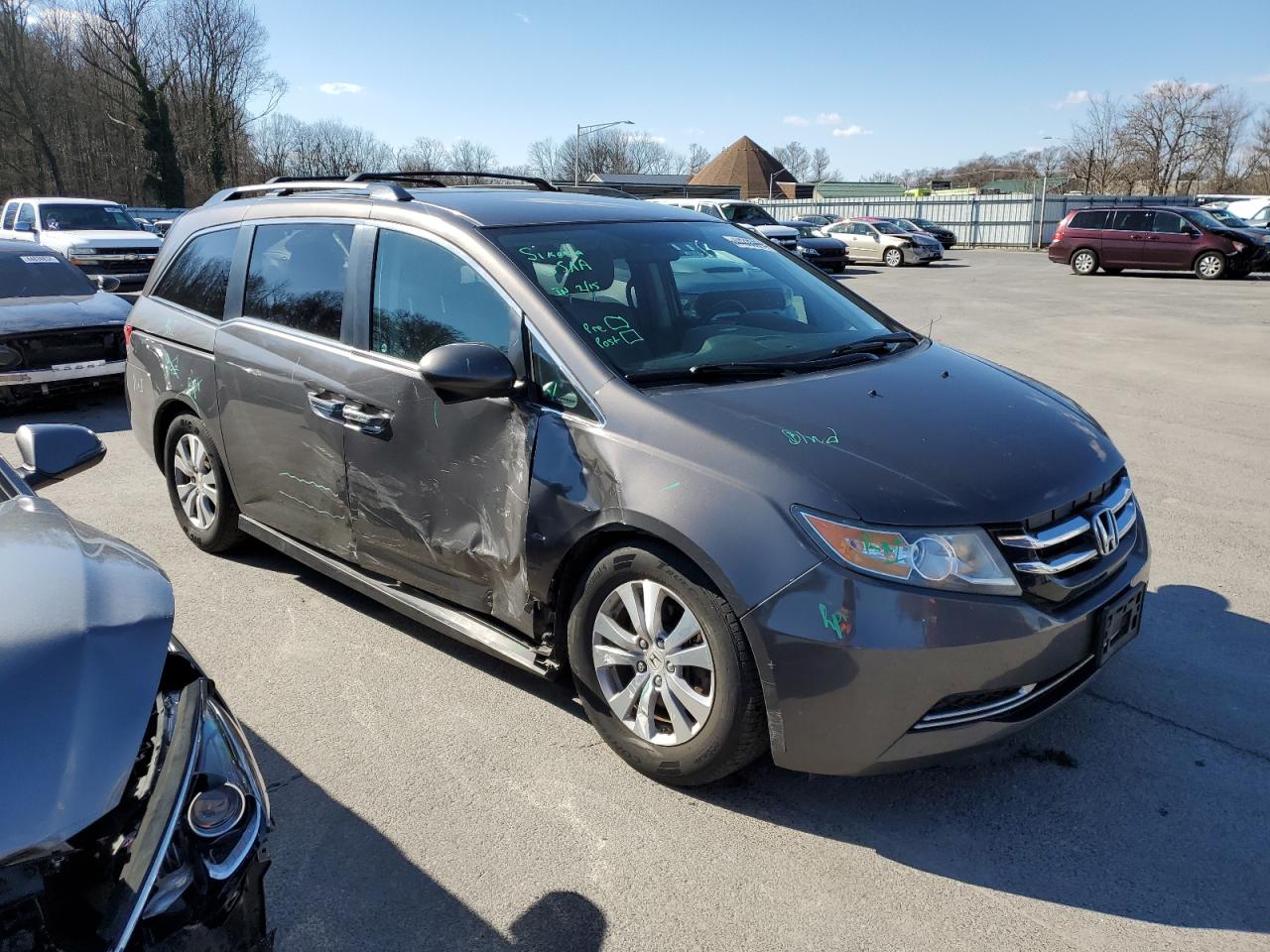 Photo 3 VIN: 5FNRL5H43FB007084 - HONDA ODYSSEY 