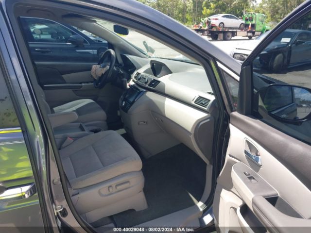 Photo 4 VIN: 5FNRL5H43GB113228 - HONDA ODYSSEY 