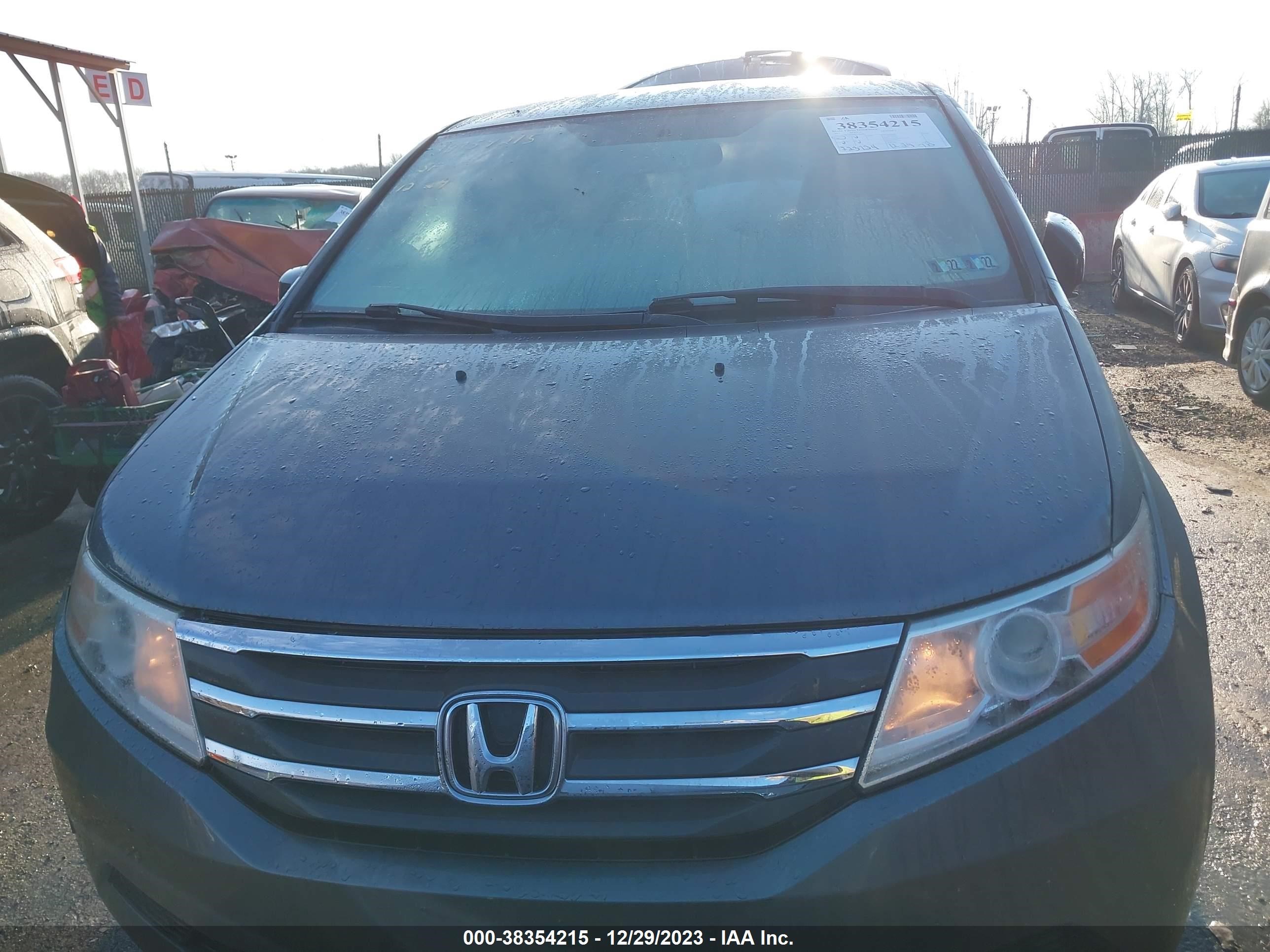 Photo 12 VIN: 5FNRL5H44BB100884 - HONDA ODYSSEY 