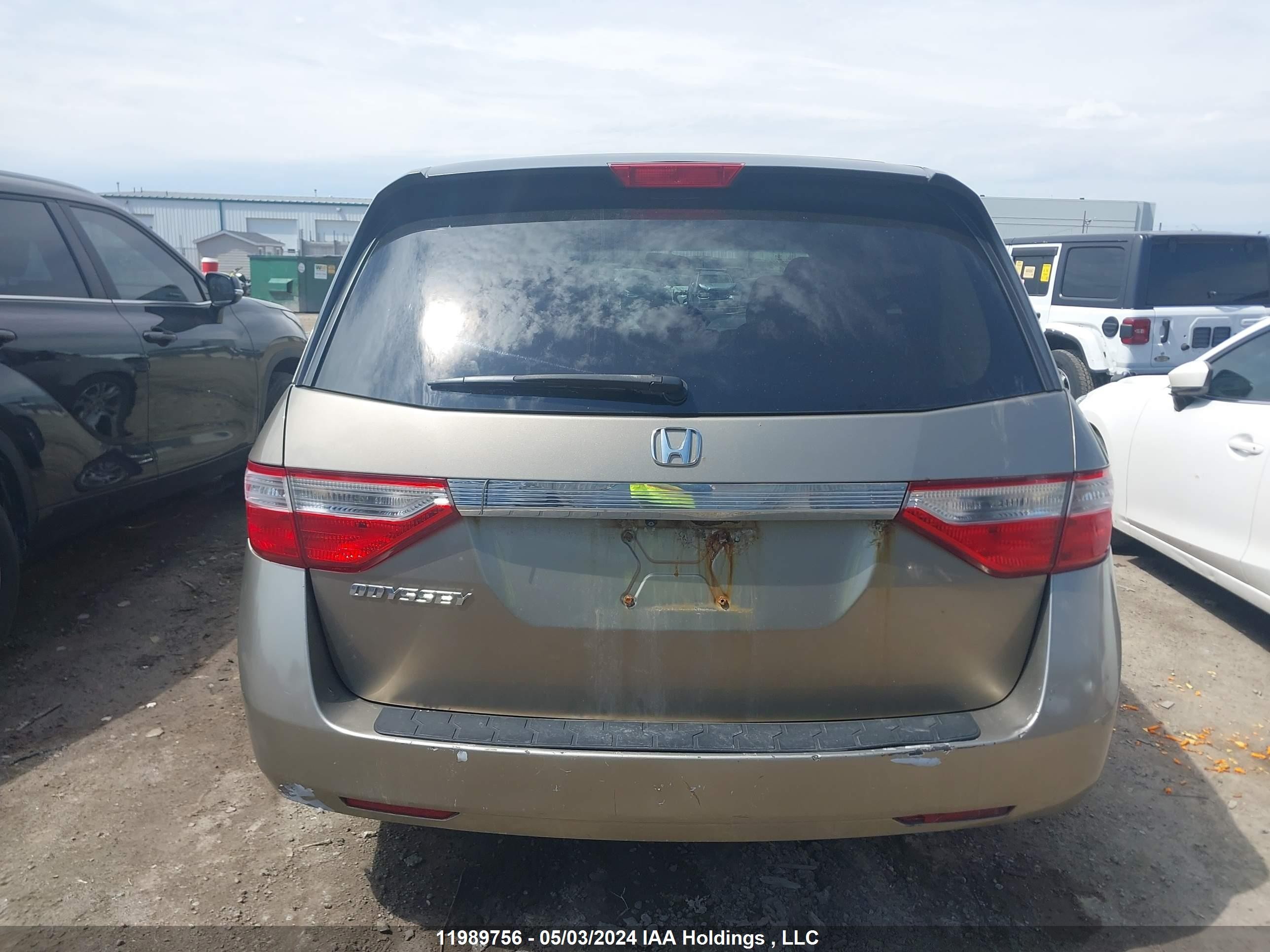 Photo 16 VIN: 5FNRL5H44BB507605 - HONDA ODYSSEY 