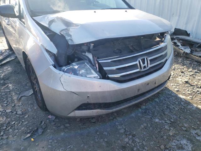 Photo 8 VIN: 5FNRL5H44DB046215 - HONDA ODYSSEY EX 