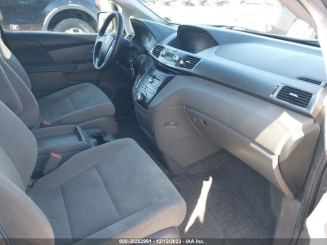 Photo 4 VIN: 5FNRL5H45CB062132 - HONDA ODYSSEY 