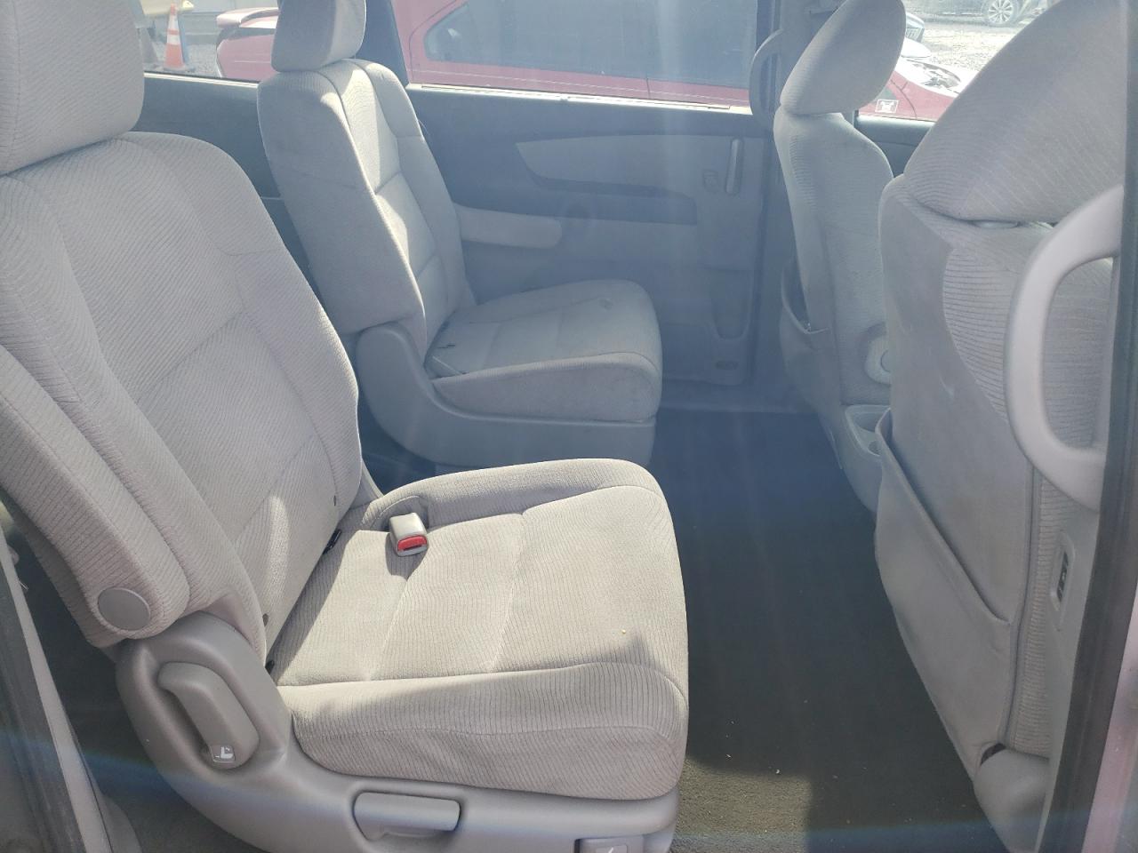 Photo 9 VIN: 5FNRL5H45CB063197 - HONDA ODYSSEY 