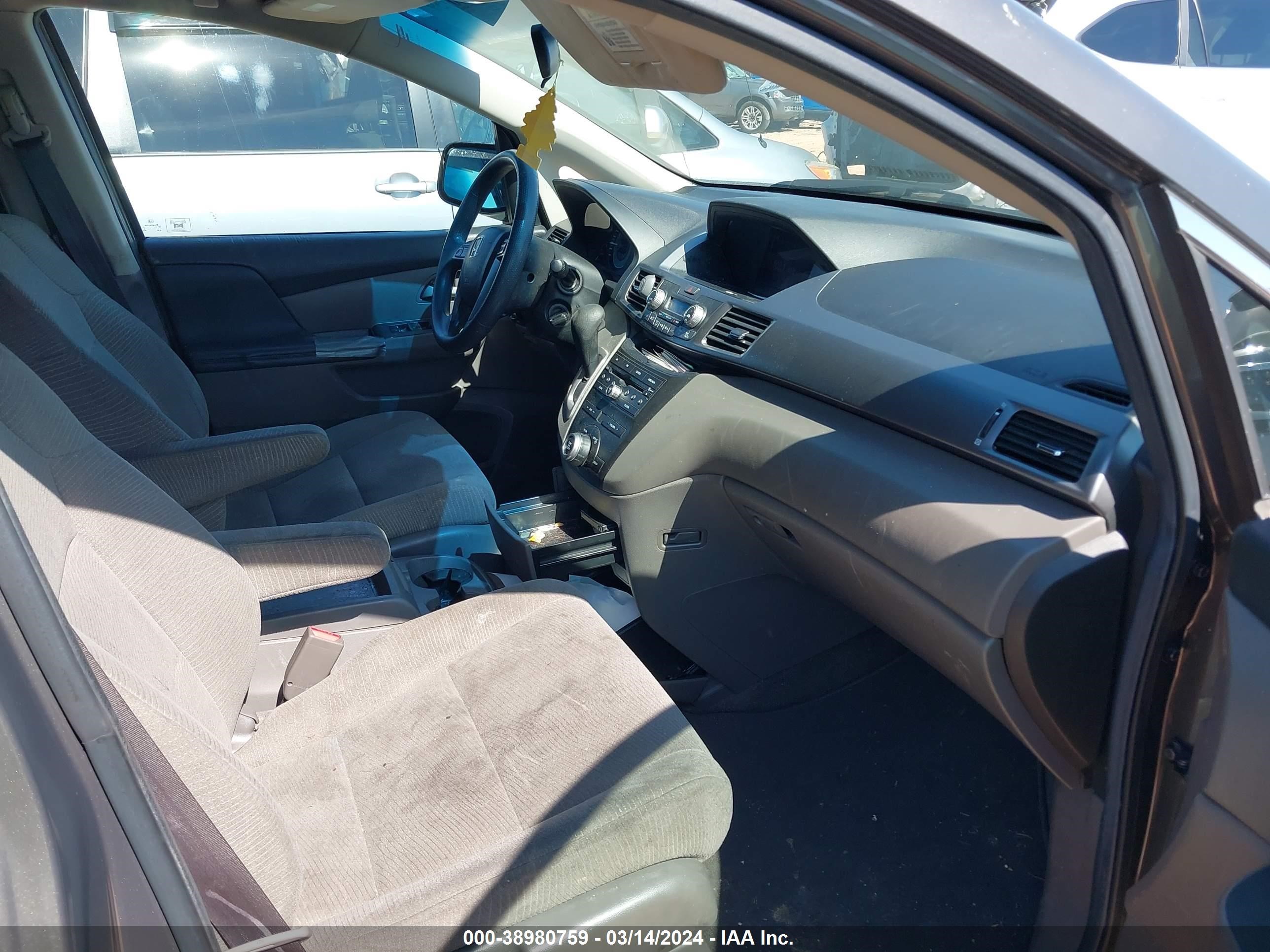 Photo 4 VIN: 5FNRL5H45CB082199 - HONDA ODYSSEY 