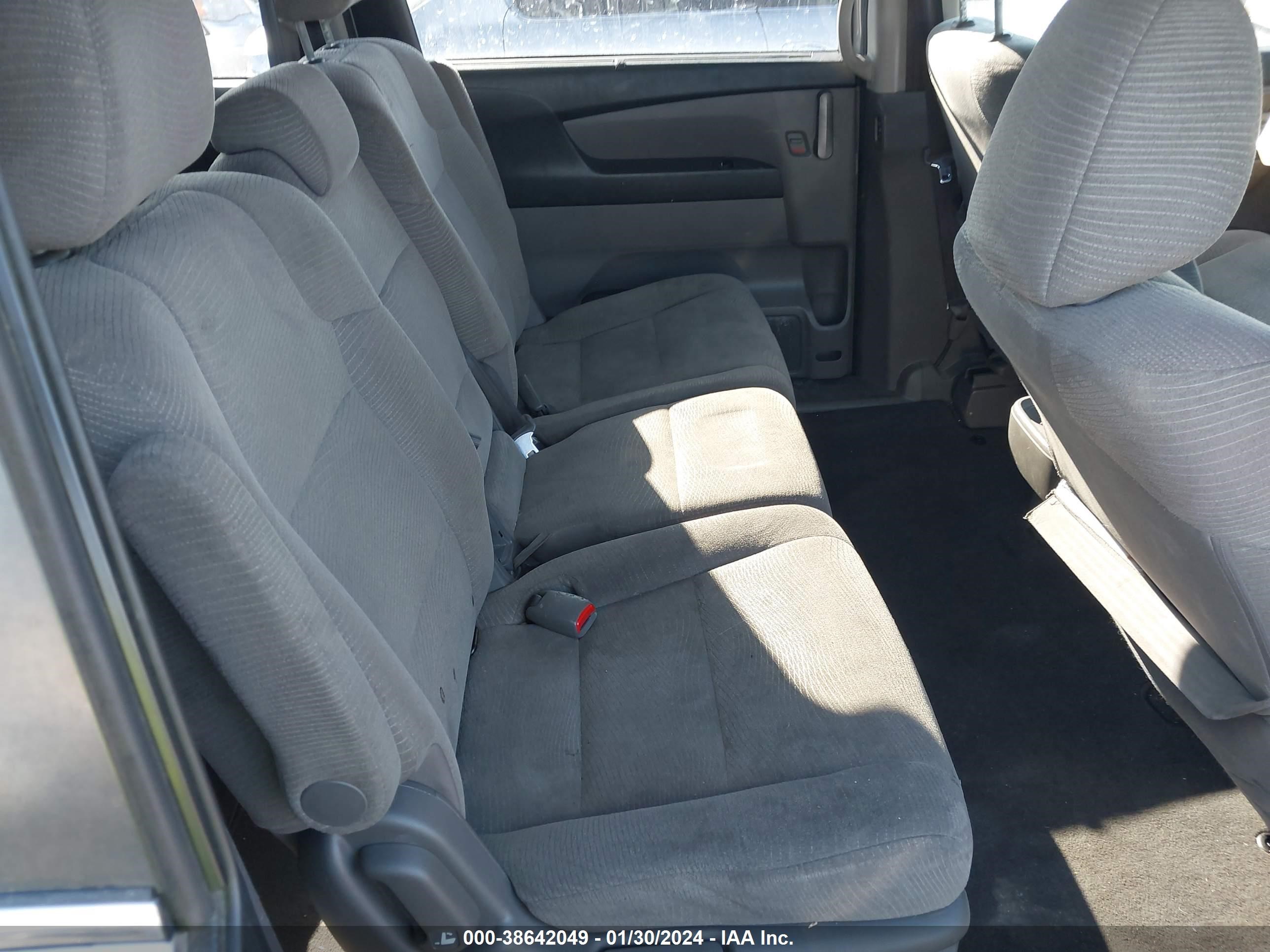 Photo 7 VIN: 5FNRL5H46BB092335 - HONDA ODYSSEY 