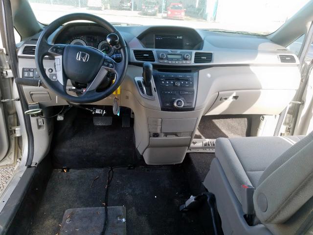 Photo 8 VIN: 5FNRL5H46DB063114 - HONDA ODYSSEY EX 